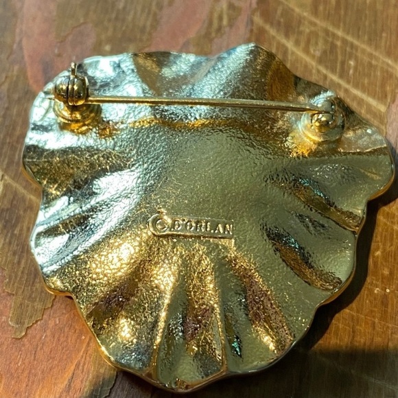 D’ORLAN Vintage Gold Tone Seed Pearl Brooch - Picture 3 of 3